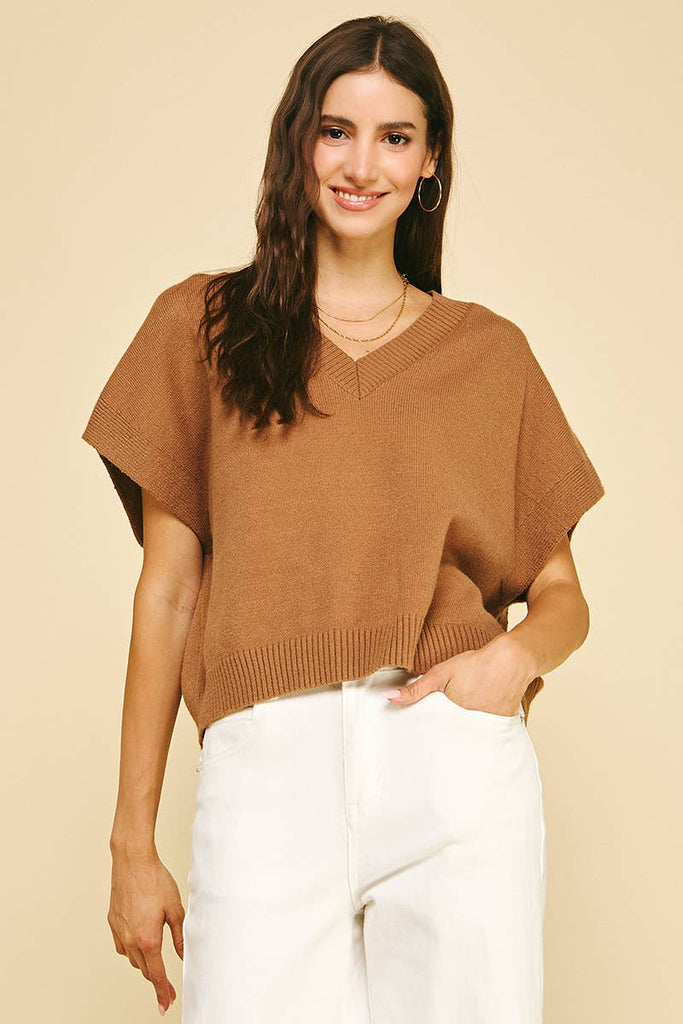 V-NECK CAP SLEEVE SWEATER - BROWN