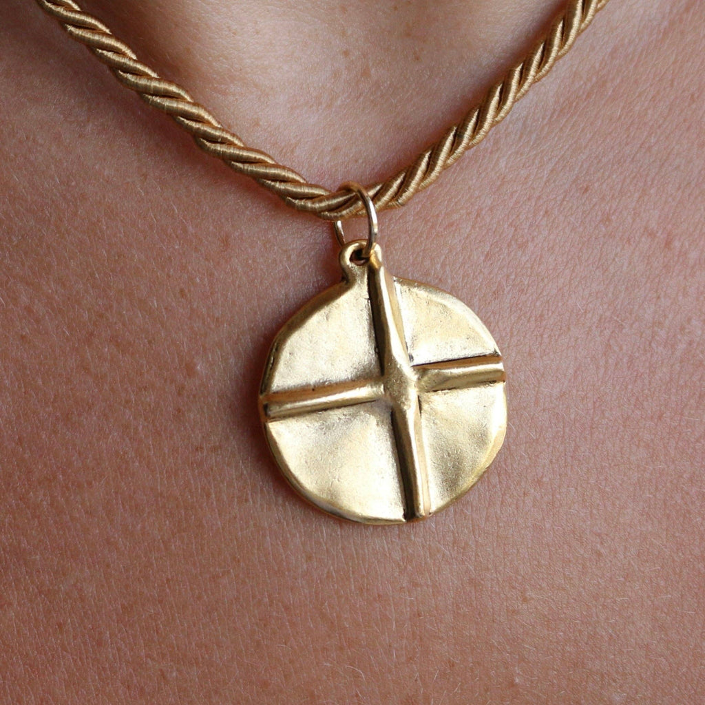 UNIVERSAL NECKLACE - 3 COLORS