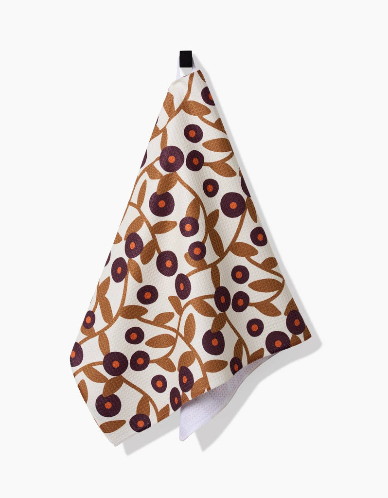 SWIRLING VINES TEA TOWEL