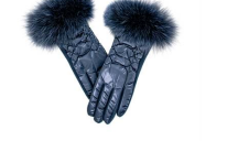 SHINY PUFFER GLOVES