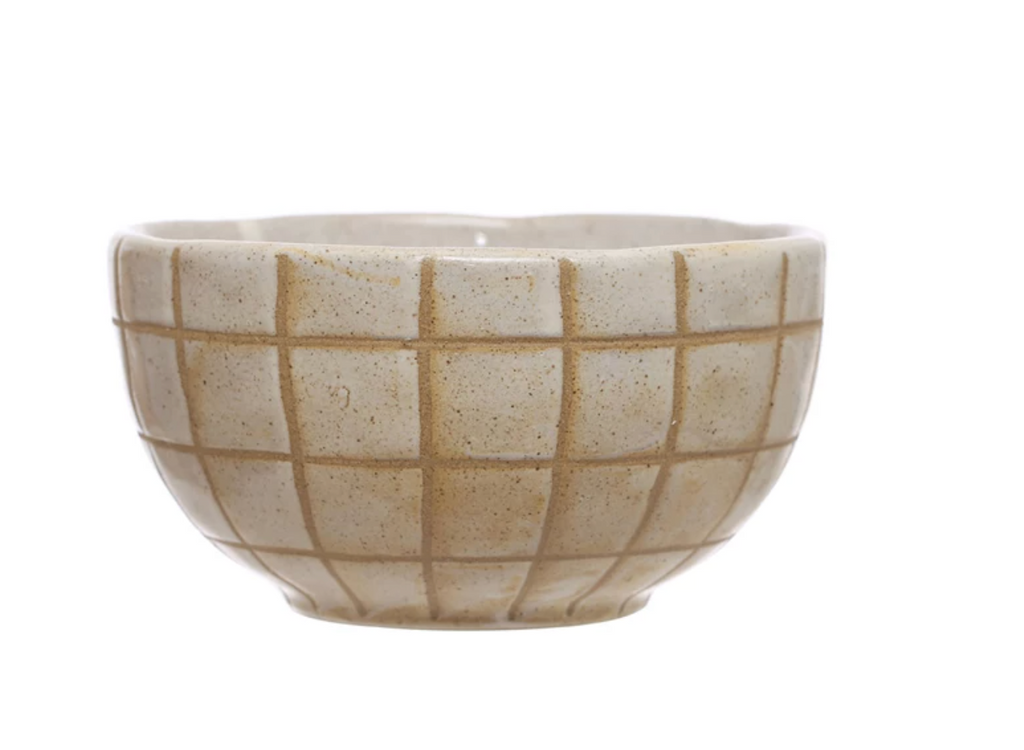STONEWARE BOWL WITH WAX RELIEF GRID PATTERN