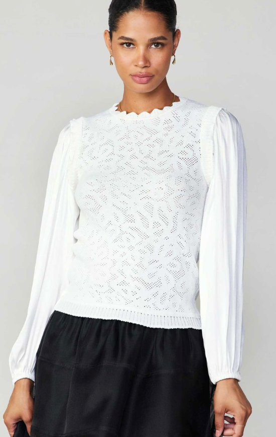 LONGSLEEVE WOVEN COMBO SWEATER WITH TEXTURAL KNIT AND SCALLOPED IN WHITE