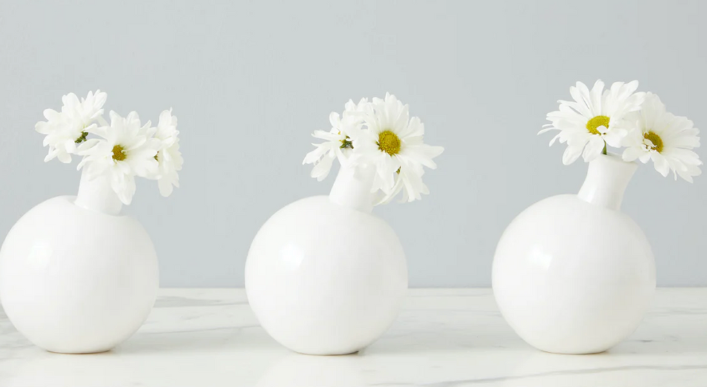 WHITE SPHERE BUD VASE- IN STORE PICK UP ONLY!