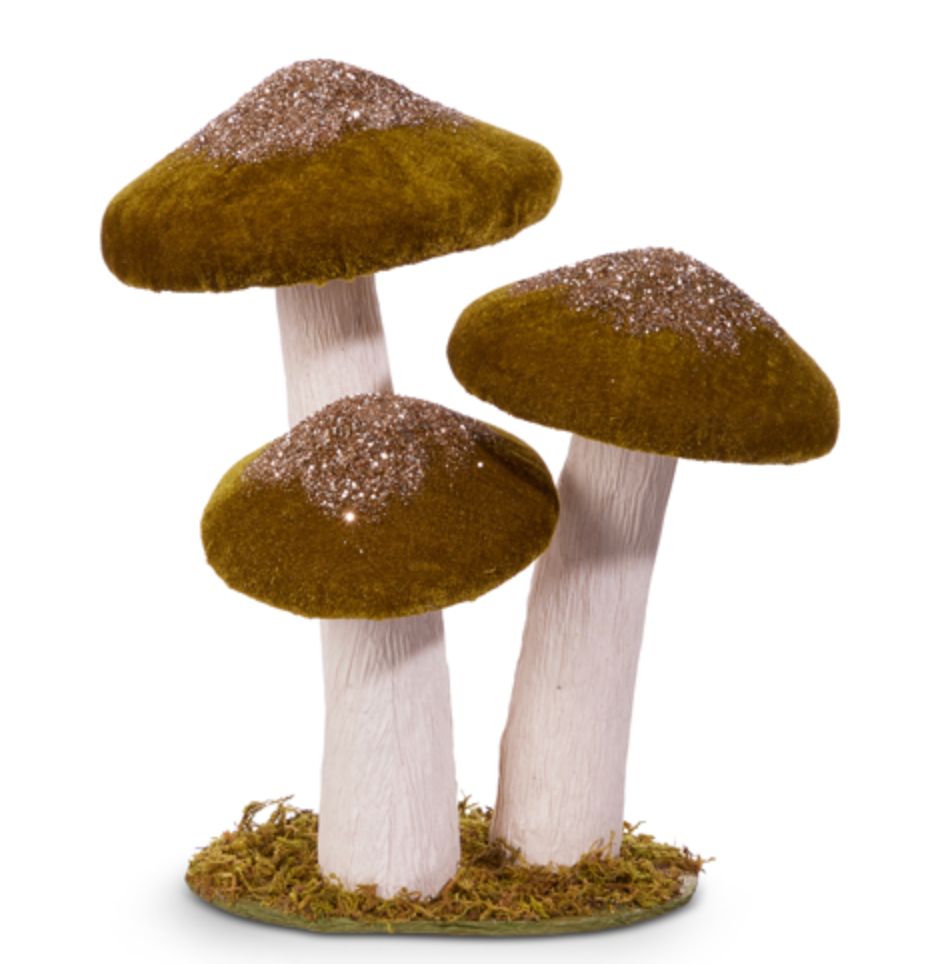 GREEN MUSHROOM CLUSTER