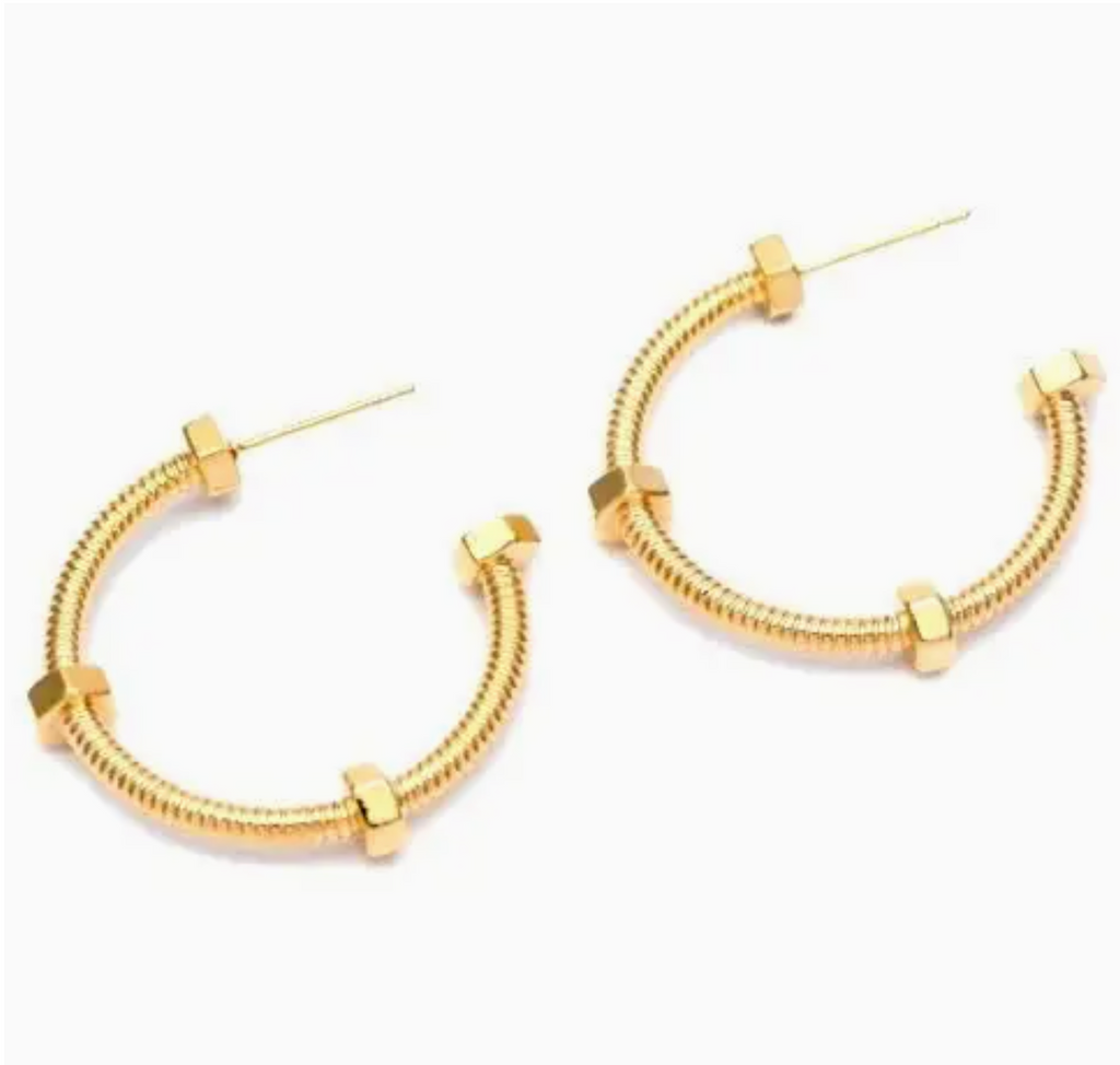 TEXTURED HOOP WITH BEADS GOLD