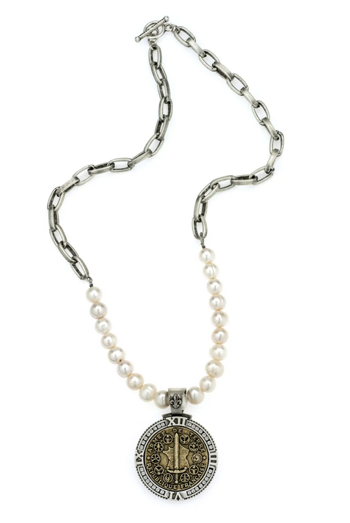 FRENCH KANDE SYBILLE NECKLACE - PEARL LYON