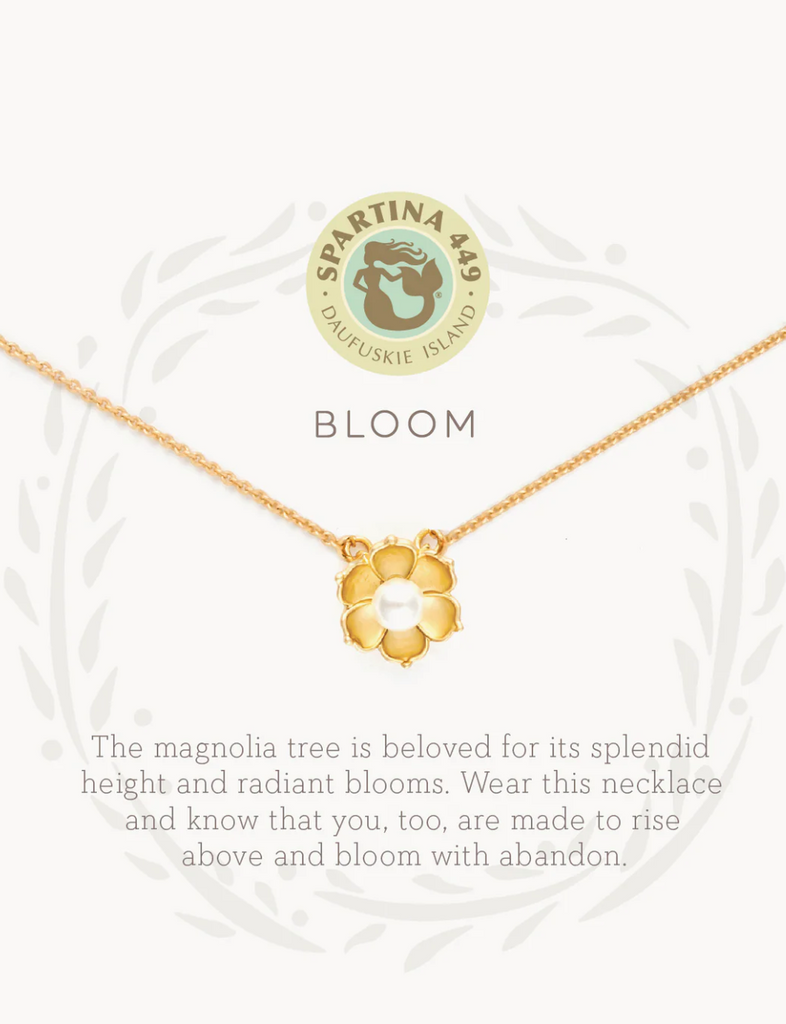 BLOOM/MAGNOLIA FLOWER NECKLACE 18" GOLD