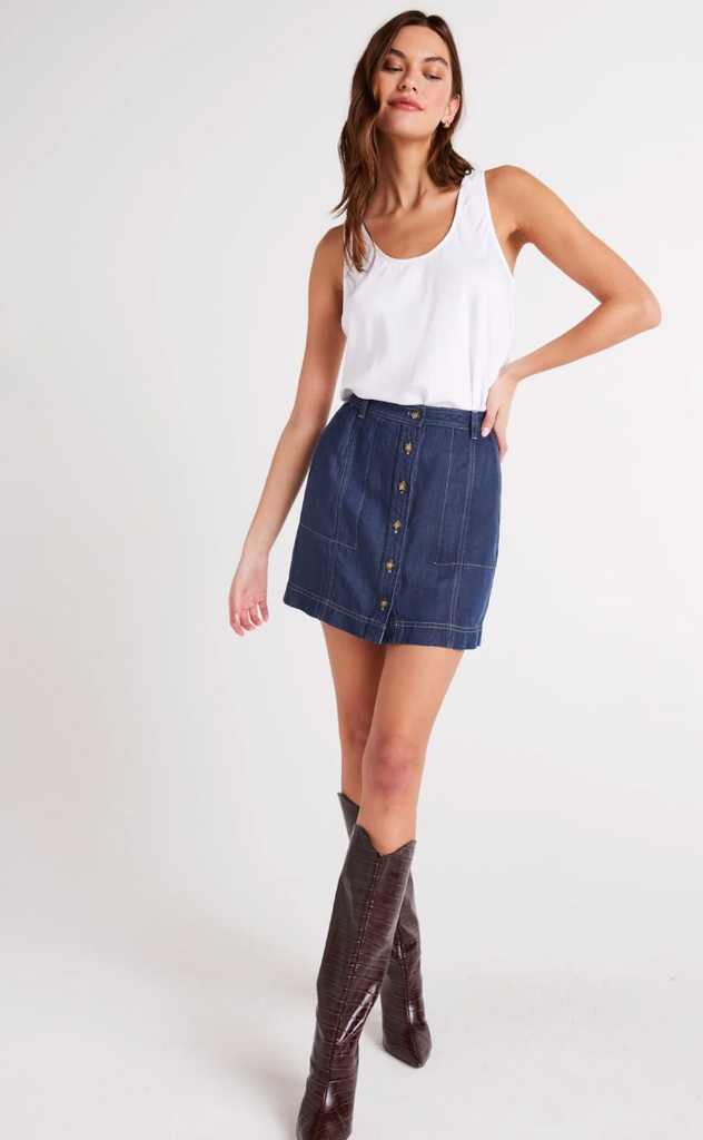 BELLA DAHL BUTTON FRONT SKIRT IN DARK DENIM