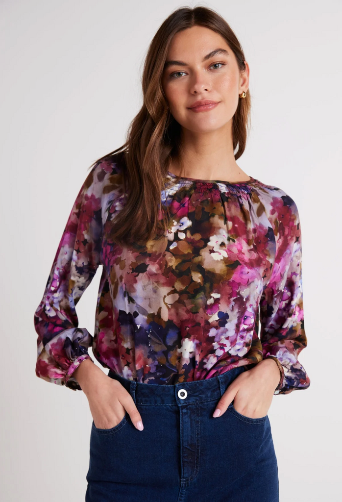 BELLA DAHL SMOCKED NECK FLEUR PRINT TOP