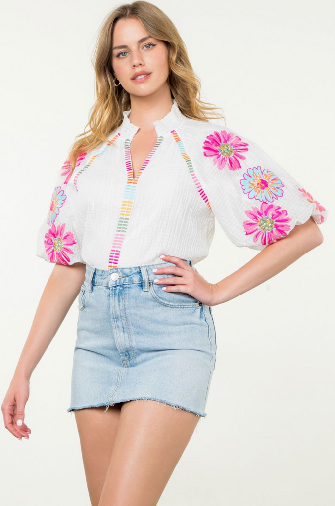 EMBROIDERED PUFF SLEEVE TOP - WHITE