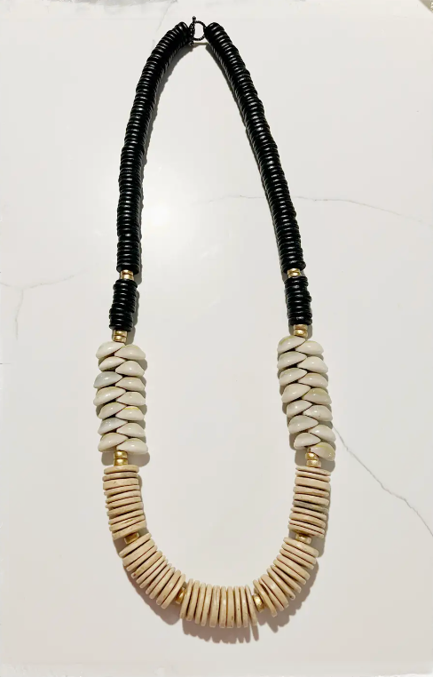 BLACK COCONUT WOOD BEAD & COWRIE SEA SHELL NECKLACE