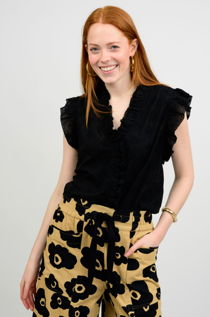 EYELET RUFFLED TOP