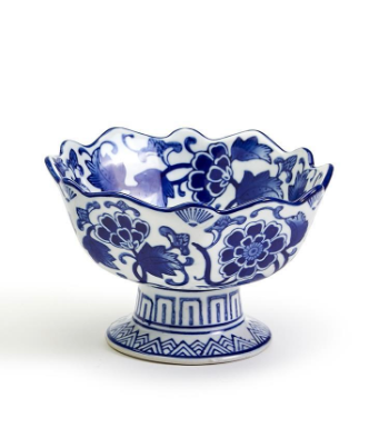 SCALLOPED EDGE FOOTED BOWL
