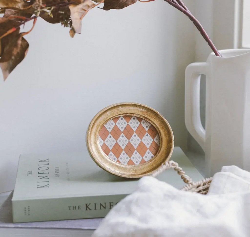 ANTIQUE OVAL PHOTO FRAME 4X3