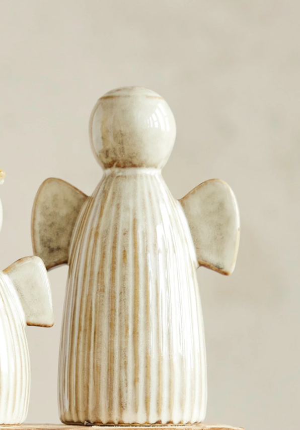 STONEWARE FLUTED ANGEL - TAN