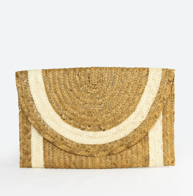 STRAW CLUTCH