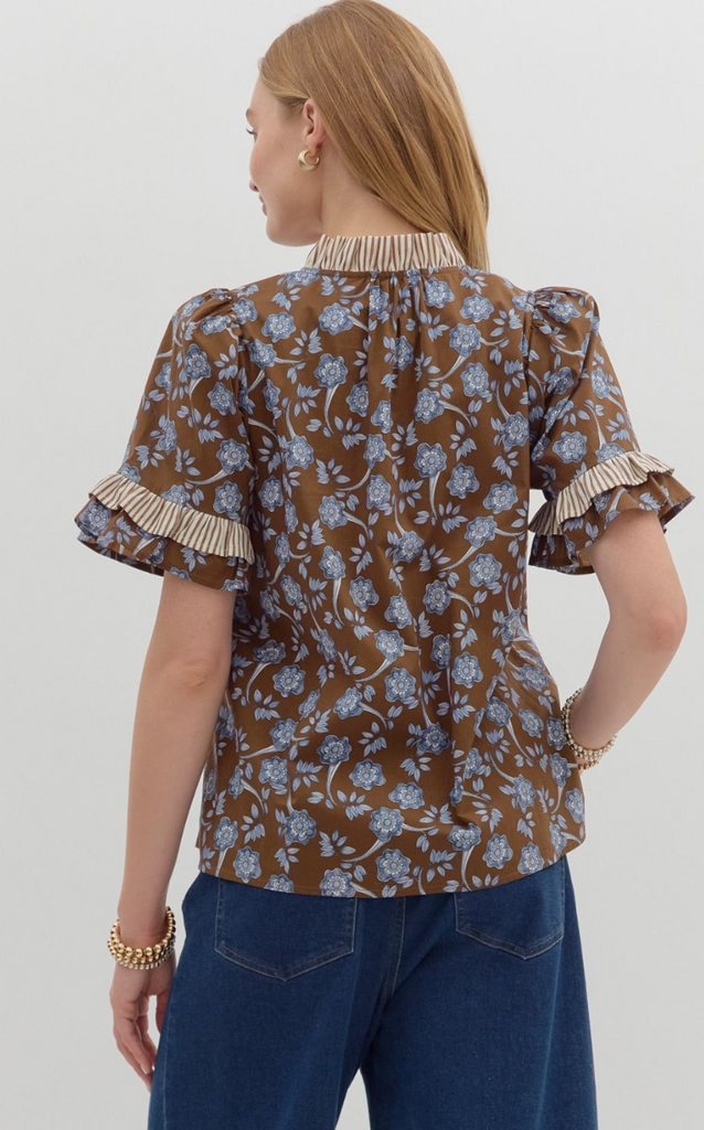 FLORAL PUFF SLEEVE TOP WITH CONTRAST RUFFLE - BROWN