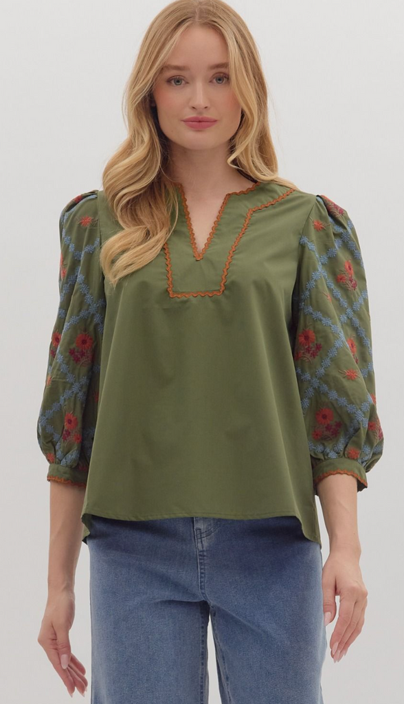 EMBROIDERED SLEEVE TOP - OLIVE