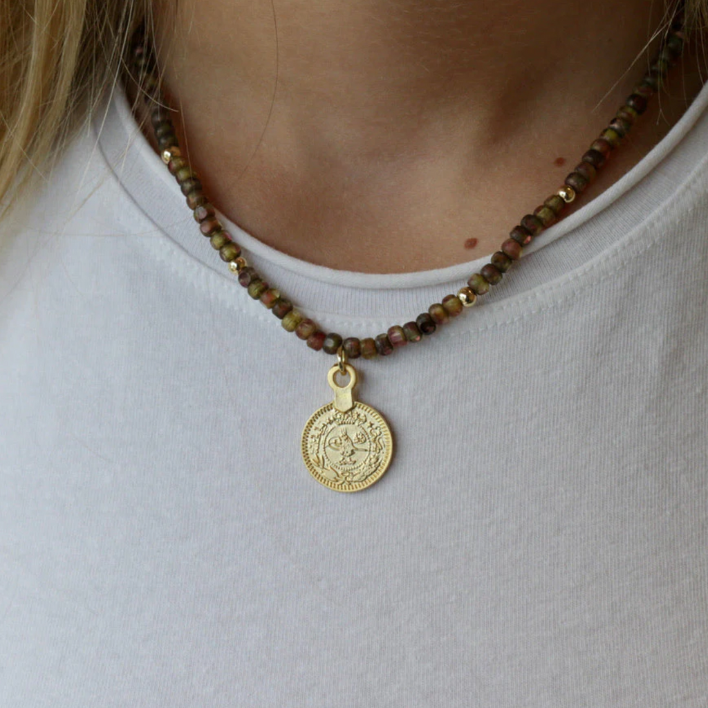 WALKIE TALKIE NECKLACE