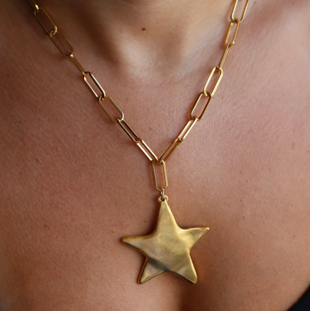 SHOOTING STAR NECKLACE