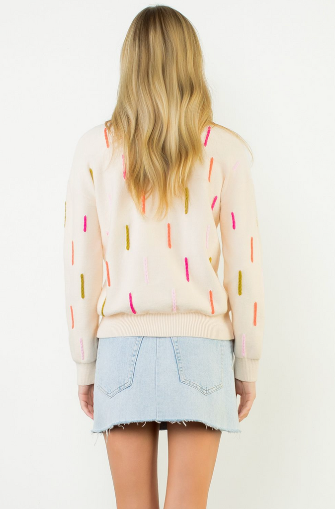 LONG SLEEVE SWEATER WITH EMBROIDERY DETAILS - CREAM