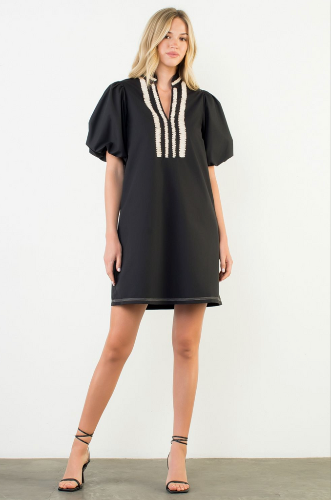 PUFF SLEEVE EMBROIDERED DRESS - BLACK