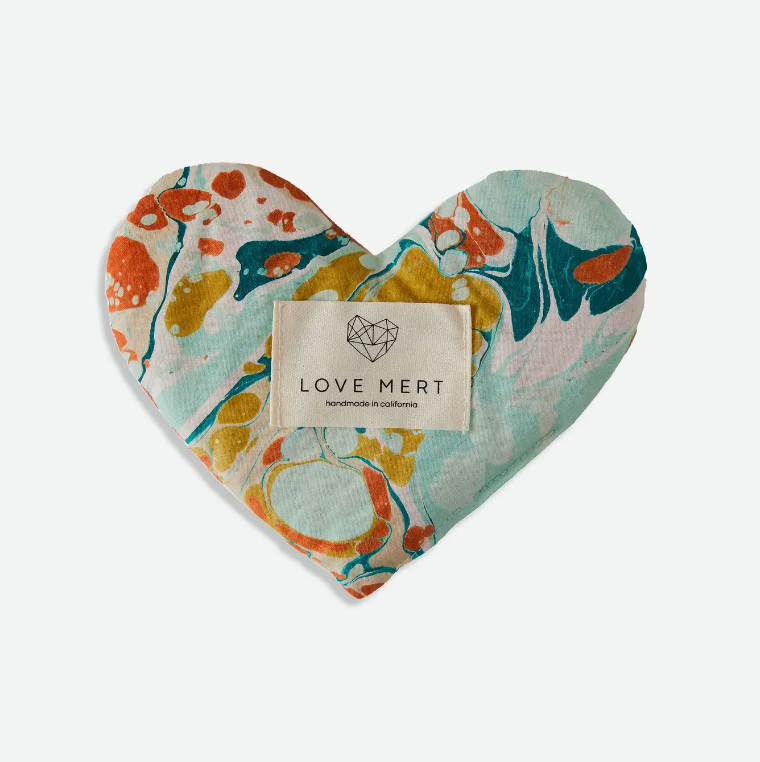 EYE LOVE PILLOW - ASSORTED COLORS