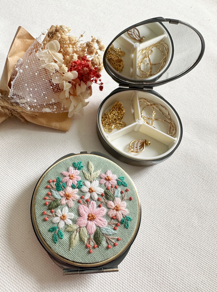 FLORAL EMBROIDERED ROUND JEWELRY BOX WITH MIRROR - 2 STYLES