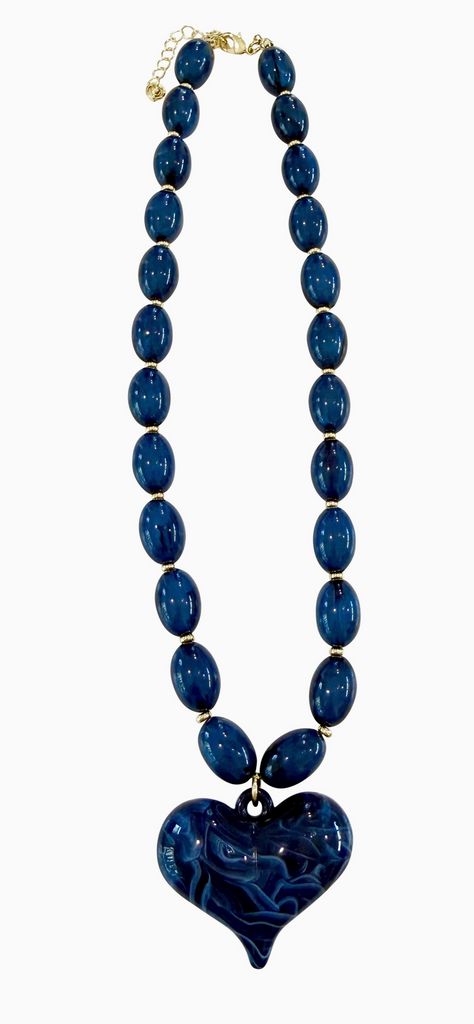 ROXIE BEADED NECKLACE WITH HEART CHARM - 3 COLORS