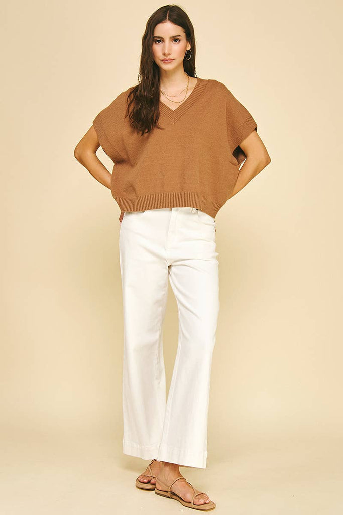 V-NECK CAP SLEEVE SWEATER - BROWN